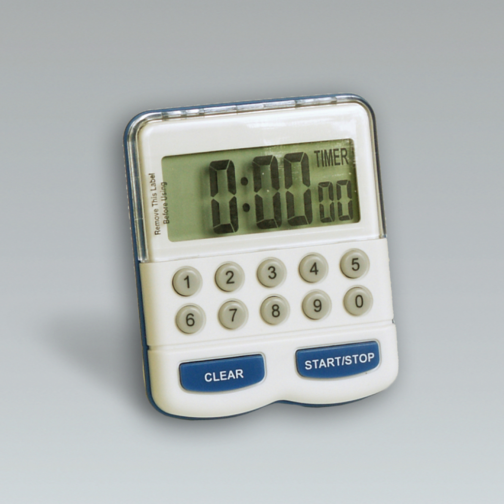 Das Bild zeigt einen digitalen Timer mit einem großen Display und einer Tastatur zur Eingabe der Zeit. Er verfügt über die Tasten "CLEAR" und "START/STOP", um die Zeit zu setzen und den Timer zu starten oder zu stoppen.