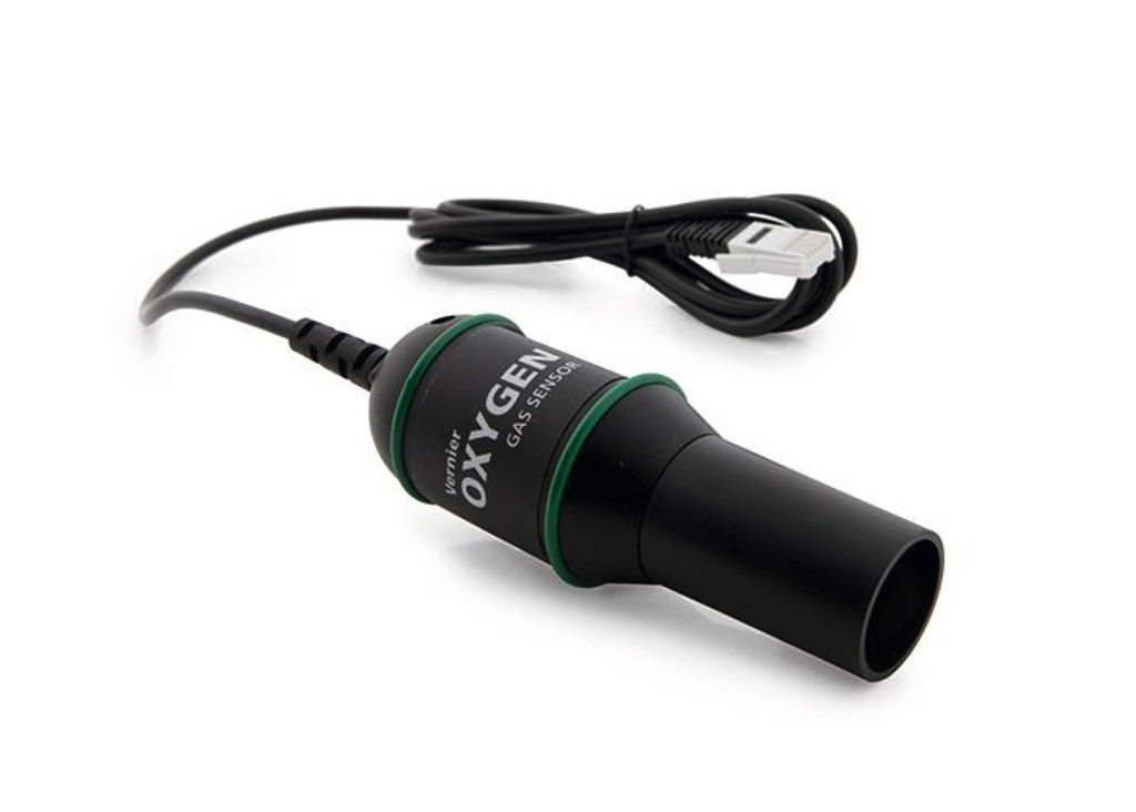 Das Bild zeigt einen Sauerstoffsensor mit einem schwarzen Gehäuse und einem Kabelanschluss. Er ist für den Einsatz in Experimenten und zur Messung von Sauerstoffkonzentrationen im Bildungsbereich konzipiert.