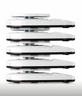 Das Bild zeigt einen stapelbaren Apparatur mit mehreren weißen Platten, die sich auf einer vertikalen Achse befinden. Diese könnten für experimentelle Zwecke in Bildungseinrichtungen eingesetzt werden.