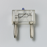 Ein transparenter Versuchsaufbau mit zwei metallischen Griffen und einer Drahtverbindung im Inneren wird gezeigt. Das Gerät dient vermutlich zur Durchführung elektrischer Experimente im Bildungsbereich.