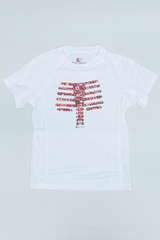 Ein weißes T-Shirt zeigt ein grafisches Design, das eine stilisierte Darstellung eines menschlichen Brustkorbs darstellt. Die Darstellung besteht aus verschiedenen Symbolen und Farben, die die einzelnen Rippen und Elemente des Brustkorbs visuell hervorheben.